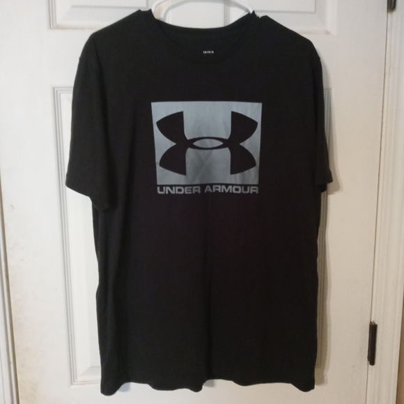 Under Armour Other - Under Armor Men's T-Shirt